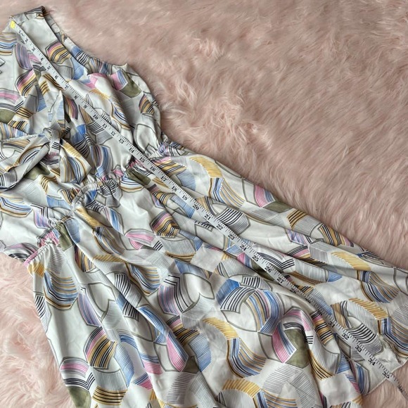 WAVERLY GREY Dress Womens Medium Multicolor Geometric V Neck Blouson - Medium - Picture 16 of 16